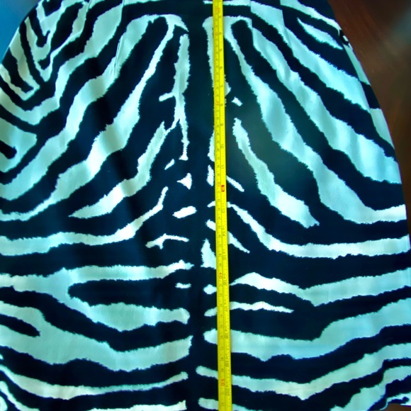 Emanuel Ungaro Cotton 2 Pc Set Zebra Print Blazer Lining Rayon & Skirt Sz 6/40 - Picture 9 of 16